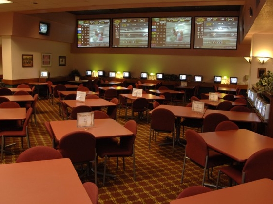 Featured Facility - Pleasanton - Pleasanton Satellite Wagering Facility